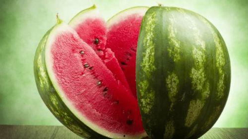 威海吃瓜渣女,女生宿舍疑云揭秘