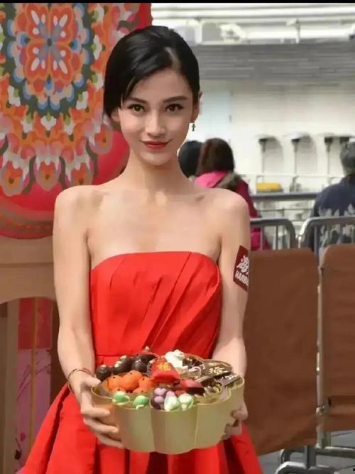 明星吃瓜小阿妹,揭秘吃瓜小阿妹的娱乐圈幕后故事